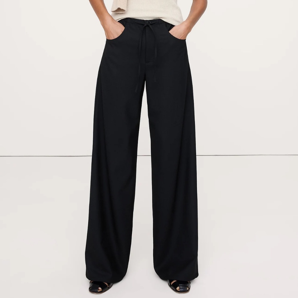 New! BANANA REPUBLIC Wide-Leg Drawstring Pant, Size Medium, Black